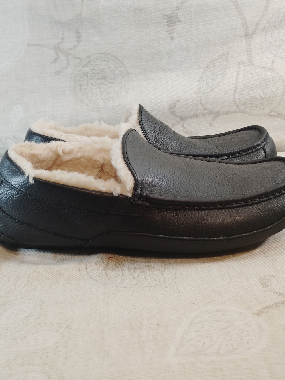 UGG Black Leather Shearling Lined Slip-On Loafers